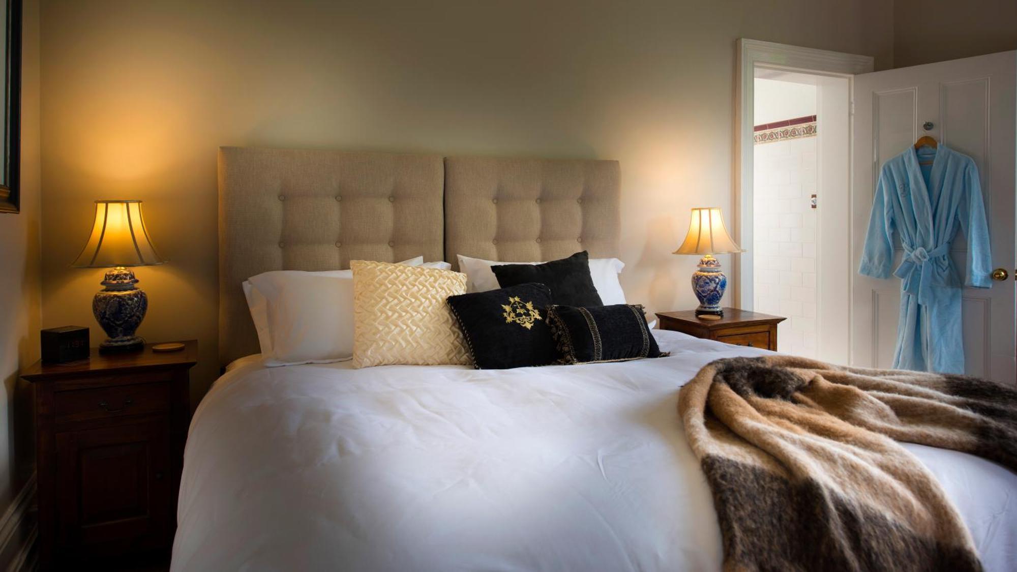 Arcoona Manor Bed and Breakfast Deloraine Δωμάτιο φωτογραφία