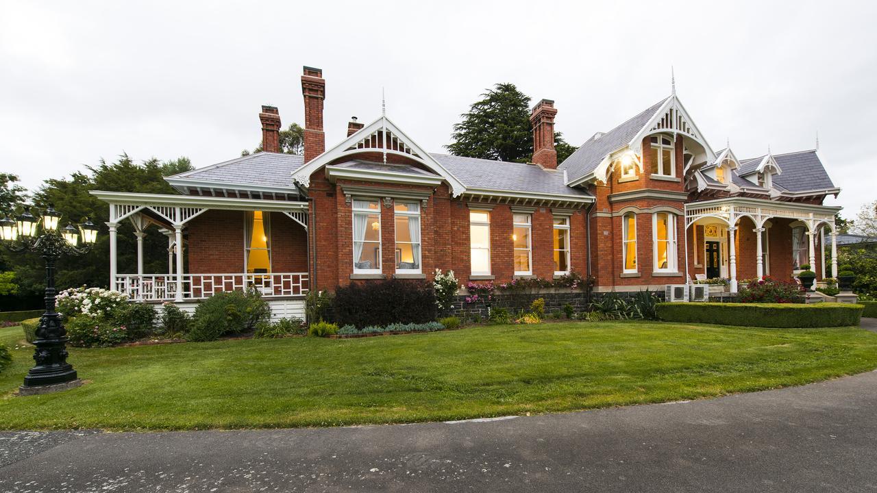 Arcoona Manor Bed and Breakfast Deloraine Εξωτερικό φωτογραφία