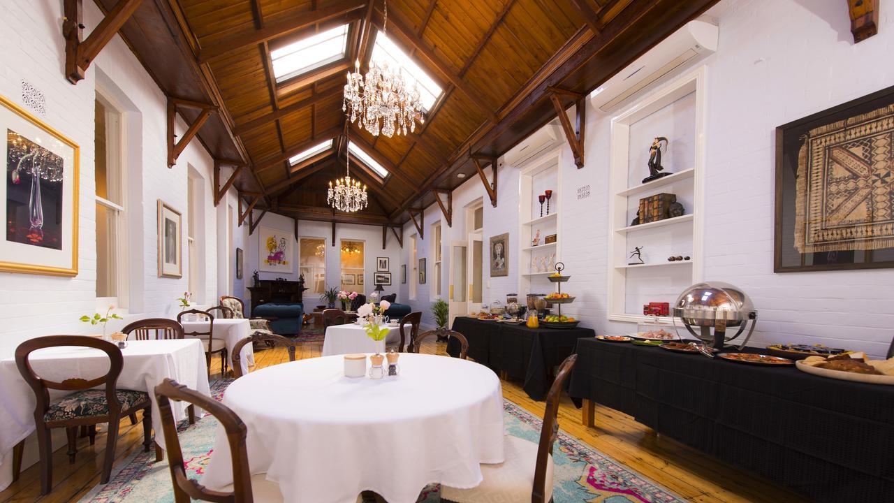 Arcoona Manor Bed and Breakfast Deloraine Εξωτερικό φωτογραφία